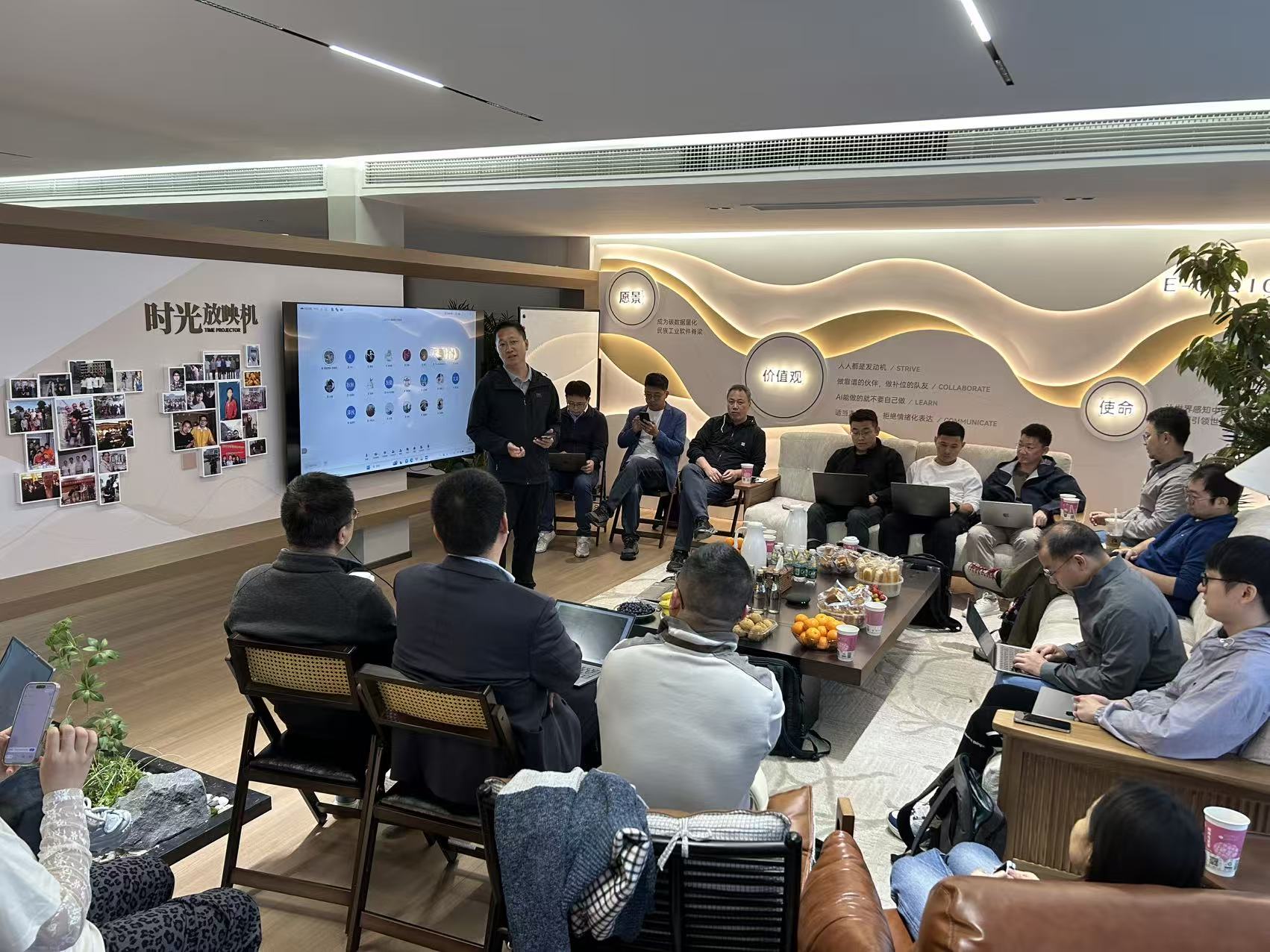 AI Salon Highlight 6